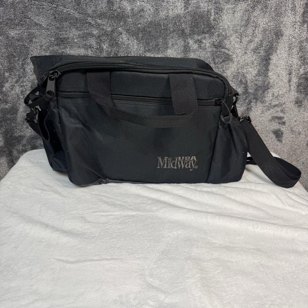 MidwayUSA Pistol Range Bag Black 17x10x4 Cup Holder